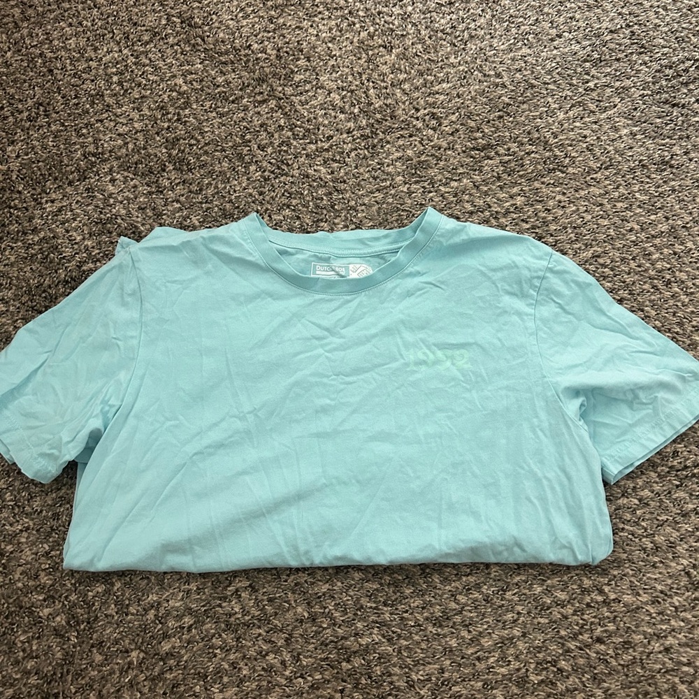 Dutch bros T! Never worn!